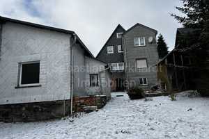 Einfamilienhaus in Neustadt am Rennsteig – Ruhige Randlage mit Potenzial – Neue Straße 7, 98701 Ilm-Kreis – Vorschaubild 2