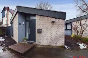 Modernisierter Bungalow mit Terrasse und Garten in Hannover-Badenstedt! – Die vollständige Adresse der Immobilie erhältst du vom Anbieter., 30455 Badenstedt, Hannover – Vorschaubild 2