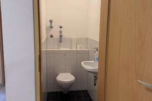 Nahe Max-Eyth-See: Freie 2,5-Zimmer-Wohnung mit Südost-Balkon  – 70378 Hofen, Stuttgart – Vorschaubild 19