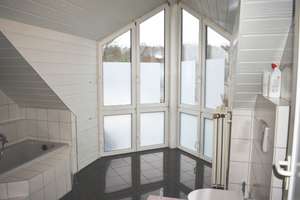 Borken-Trockenerfurth: Bezugfreies MFH mit 3 WE mit Sauna, Halle (100 m²) und großem Garten – Die vollständige Adresse der Immobilie erhältst du vom Anbieter., 34582 Borken (Hessen) – Vorschaubild 21