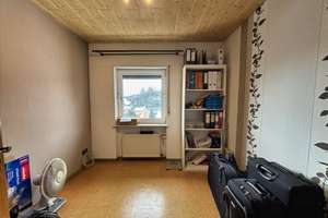 Attraktives Ein-bis Zweifamilienhaus mit PV-Anlage, Garage und Carport  – Die vollständige Adresse der Immobilie erhältst du vom Anbieter., 66571 Eppelborn – Vorschaubild 14
