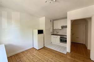 Kleine charmante 2-Zimmer-Whg. mit Balkon direkt im Zentrum// Annenstraße, Nähe Dreiecksplatz – Annenstr. 74, 24105 Brunswik, Kiel – Vorschaubild 7