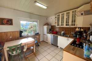Gepflegtes Einfamilienhaus mit Wintergarten, Carport und Garage in toller Lage! – Hans-Weber-Straße 10, 53773 Rhein-Sieg-Kreis – Vorschaubild 3