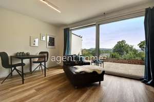 MÖBLIERT - WOHNEN AM RÖMER KASTELL - 2-Zimmer-Wohnung mit Terrasse – Die vollständige Adresse der Immobilie erhältst du vom Anbieter., 70376 Hallschlag, Stuttgart – Vorschaubild 2