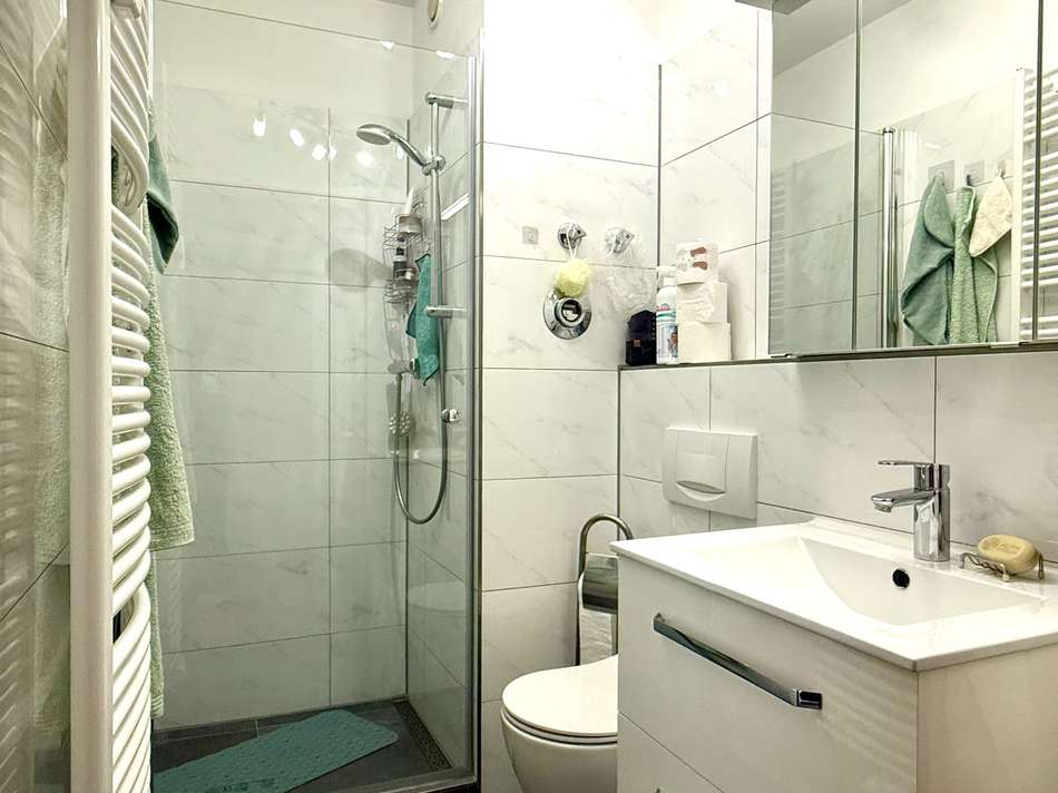 Badezimmer 2