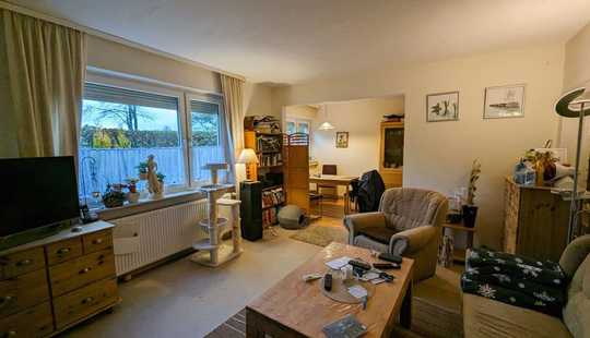Bild von Große Dachterrasse auf der Garage, Garten + Gartenhäuschen + gemütliches Einfamilienhaus