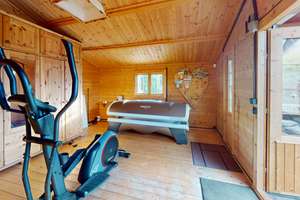 Luxuriöses Zweifamilienhaus mit Pool, Wellness & großem Garten in zentraler Lage von Hannover – Die vollständige Adresse der Immobilie erhältst du vom Anbieter., 30655 Groß-Buchholz, Hannover – Vorschaubild 13