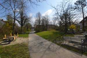 * Familien aufgepasst! * Geräumiges Reihenhaus 
153m² WFL, 6 Zimmern, 2 Bädern, Garage in guter Lag – Augsburg (Kreis) – Vorschaubild 12