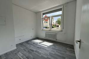 ERSTBEZUG NACH UMBAU UND SANIERUNG! EXKLUSIVE, GROSSZÜGIGE 4-ZIMMER-EG-WOHNUNG MIT GÄSTE-WC – 67069 Edigheim, Ludwigshafen am Rhein – Vorschaubild 28