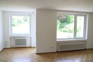 **HOCHWERTIG ENERGETISCH SANIERT** 5-Zi.-RMH | 1A-TOP-Zustand - NEU RENOVIERT | NEUE EBK | frei – Dietrich-Bonhoeffer-Straße 18, 73732 Sankt Bernhardt, Esslingen am Neckar – Vorschaubild 8