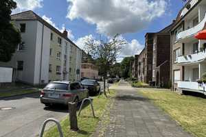 Top gepflegte Wohnung – Weyerhofstraße 87, 47803 Krefeld – Vorschaubild 2