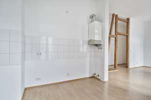 VERKAUFT *Paul & Partner* ZENTRAL GELEGENES MEHRFAMILIENHAUS IN WIESBADEN! SANIERUNGSBEDÜRFTIG! – Die vollständige Adresse der Immobilie erhältst du vom Anbieter., 65185 Mitte, Wiesbaden – Vorschaubild 10
