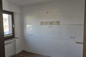 Gepflegte 3-Zimmer-Wohnung in Bad Godesberg – Deutschherrenstraße 186, 53177 Lannesdorf, Bonn – Vorschaubild 2