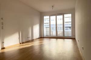 +++ sonniger Balkon mit zwei Zimmer und Einbauküche +++ – Lehrter Straße 23A, 10557 Moabit, Berlin – Vorschaubild 3