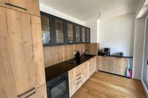 Neuwertige, lichtdurchflutete 3-Zimmer-Wohnung mit Sonnenbalkon zur Gracht  im Zollhafen – Flößerhof 19, 55120 Neustadt, Mainz – Vorschaubild 7