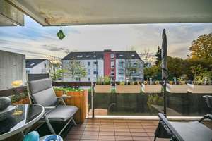 Gepflegte 2-Zimmer-Wohnung mit Balkon und TG-Stellplatz in bevorzugter Lage von Bonn - Oberkassel – Die vollständige Adresse der Immobilie erhältst du vom Anbieter., 53227 Oberkassel, Bonn – Vorschaubild 3