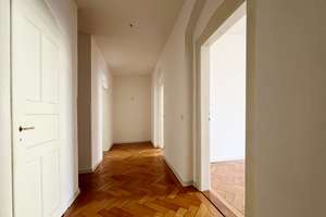 klassische 3 Zimmer-Altbauwohnung mit Balkon und historischem Fischgrätparkett - bezugsfrei – Die vollständige Adresse der Immobilie erhältst du vom Anbieter., 81371 Sendlinger Feld, München – Vorschaubild 8