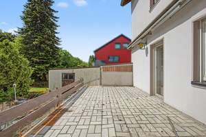 Mehrfamilienhaus mit Ausbaupotenzial im Dachgeschoss in der Nordweststadt – Die vollständige Adresse der Immobilie erhältst du vom Anbieter., 76187 Nordweststadt, Karlsruhe – Vorschaubild 3