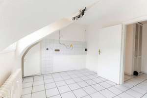 Lichtdurchflutete Dachgeschosswohnung in grüner ruhiger Lage – Die vollständige Adresse der Immobilie erhältst du vom Anbieter., 47807 Fischeln, Krefeld – Vorschaubild 12