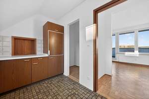 Exklusive Dachgeschosswohnung mit Gestaltungspotenzial und zwei Terrassen in Untergiesing-Harlaching – Die vollständige Adresse der Immobilie erhältst du vom Anbieter., 81547 Giesing, München – Vorschaubild 10