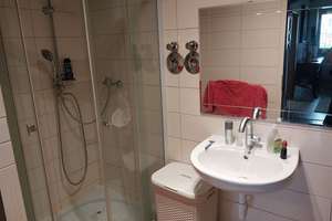 Sehr gepflegte 3 ZKB -ETW in schöner Waldrandlage mit freiem Blick ***** – 63073 Bieber, Offenbach am Main – Vorschaubild 8