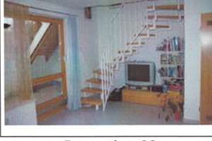 Attraktive 2-Zimmer-Maisonette-Wohnung mit Dachterrasse in ruhiger Lage 