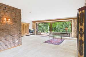 Repräsentative Unternehmer-Villa mit DG-ELW und Atelier in hervorragender und ruhiger Wohnlage – Die vollständige Adresse der Immobilie erhältst du vom Anbieter., 85051 Süd, Ingolstadt – Vorschaubild 5