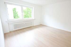 !AB SOFORT ERSTBEZUG NACH RENOVIERUNG! Moderne 2-Zimmer WHG in zentraler Lage!!