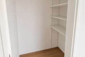Exclusive 3 Zimmer-Wohnung in ruhiger Innenstadtlage  mit 27qm Balkon, traumhaft neuer Küche, Bad,… – Friedrich Ebertstraße 16, 78054 Schwenningen, Villingen-Schwenningen – Vorschaubild 5
