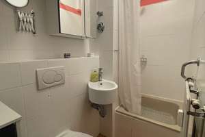 Zu vermieten Möbliertes 1-Zimmer-Apartment mit Balkon, Stellplatz & Aufzug in Mainz-Laubenheim – 55130 Laubenheim, Mainz – Vorschaubild 6