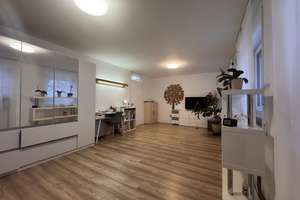 modernisiertes Einfamilienhaus
mit großzügiger Dachterrasse – Hauptstraße 11/1, 74585 Rot am See – Vorschaubild 3