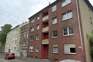 Mehrfamilienhaus