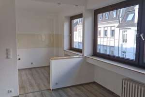 Vollvermietetes Wohn- und Geschäftshaus mit Gewerbeeinheit in Krefeld – Die vollständige Adresse der Immobilie erhältst du vom Anbieter., 47798 Stadtmitte, Krefeld – Vorschaubild 27