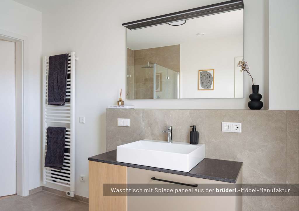 Immobilie in Bad Endorf - Sonnige Neubau 3-Zimmer Wohnung in Bad Endorf - Modern, stilvoll, energieeffizient - Bild 3