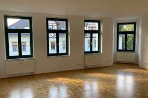 Vollvermietetes MFH nahe Markkleeberger See mit Entwicklungspotential!