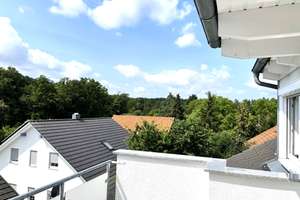 4 Zi. - DG - Art Penthouse / Erdwärme –  tolle ruhige Lage! … in wenigen Fahr-Minuten in RT 😊 – Die vollständige Adresse der Immobilie erhältst du vom Anbieter., 72770 Ohmenhausen, Reutlingen – Vorschaubild 2