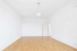 Vermietete 2-Zimmer-Wohnung in Berlin-Friedrichshain – hell, großzügig & ideal für Kapitalanleger – Die vollständige Adresse der Immobilie erhältst du vom Anbieter., 10243 Friedrichshain, Berlin – Vorschaubild 7