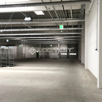 Halle mit Büro nahe der A3!