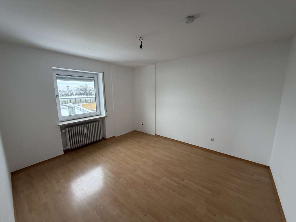 Immobilie in Straubing - Ideal für Selbstnutzer & Anleger: Solide 3-Zimmer-ETW in gepflegter Wohnanlage - Bild 3