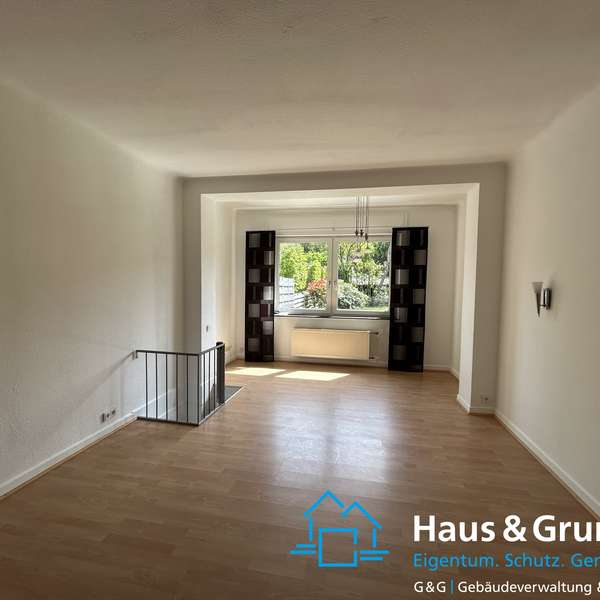 *** charmante 2-Zimmer-Wohnung - Burtscheid - mit Garten und Garage ***