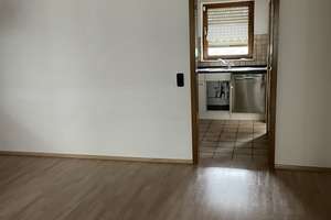Wohnen mit Charakter: 4-Zimmer-Wohnung in Sankt Johann – Bäumlesstraße 12, 72813 Sankt Johann – Vorschaubild 12