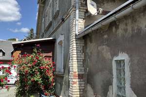 Ein- bis Zweifamilienhaus mit Garage in ruhiger Lage – Die vollständige Adresse der Immobilie erhältst du vom Anbieter., 2730 Ebersbach/Sachsen – Vorschaubild 4