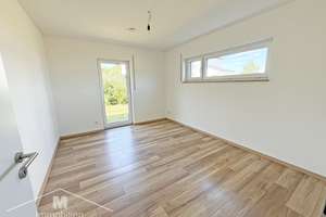 Neubau Einfamilienhaus mit Garage und EBK in Top Lage nahe dem Main-Donau-Kanal – 92334 Berching – Vorschaubild 9