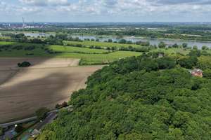 Wohnpaket im Wald mit ca. 320 m² Wfl für Mehrgenerationen/Wohnen + Arbeiten/Coaching in Duisburg Süd – Die vollständige Adresse der Immobilie erhältst du vom Anbieter., 47259 Mündelheim, Duisburg – Vorschaubild 38