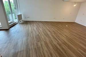 Großzügige 4-Zimmer-Wohnung mit ca. 135 m², Balkon, 2 Bädern, Aufzug und Garage in Düsseldorf-Bilk – 40223 Bilk, Düsseldorf – Vorschaubild 2