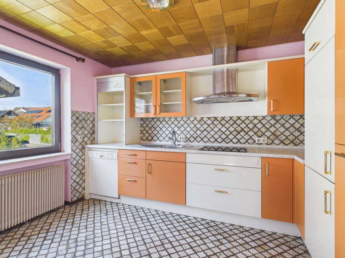 Immobilie in Zimmern ob Rottweil - Einfamilienhaus mit viel Charme und Potential ! - Bild 9