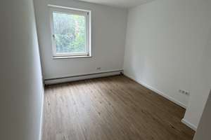 Gemütliche Maisonettewohnung in der Südstadt *Garten*Vinylböden – Paulstraße 24-26, 50676 Altstadt/Süd, Köln – Vorschaubild 4