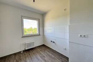 tolle, frisch sanierte 3-Zimmer-Wohnung mit Balkon – Gelsenkirchener Str. 21, 44866 Leithe, Bochum – Vorschaubild 5