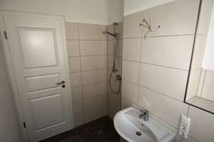 Loggia u. Balkon: neuwertige 3,5-Zimmer Porta Hausberge ZENTRAL – Hauptstraße 45, 32457 Porta Westfalica – Vorschaubild 9