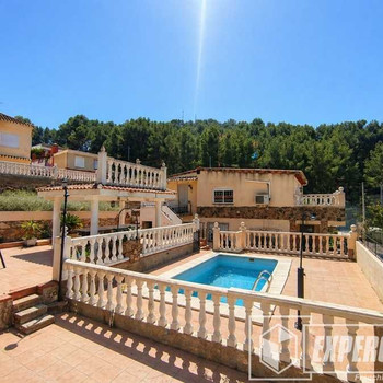 Immobilien zum Verkauf in Náquera